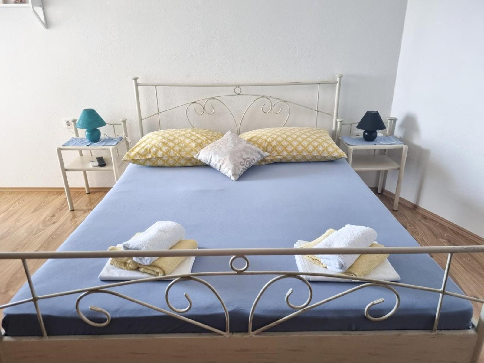 Mima Apartman Szentgyörgy Szoba fotó